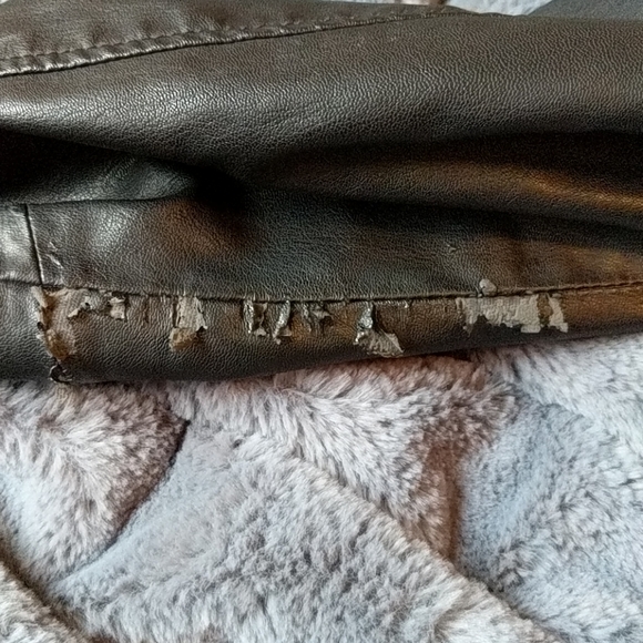 Jacket - Picture 5 of 6